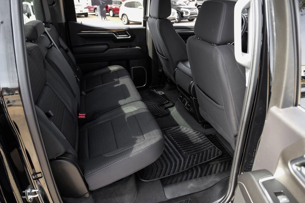 Used 2023 GMC Sierra 1500 Elevation image 37
