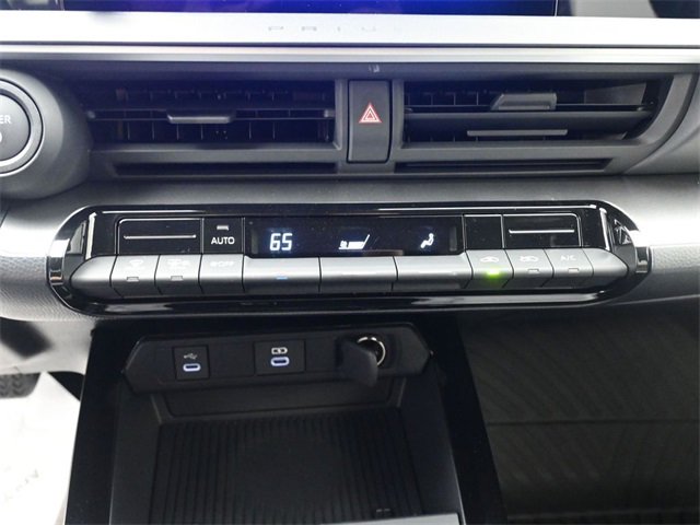 New 2026 Toyota Prius LE image 4