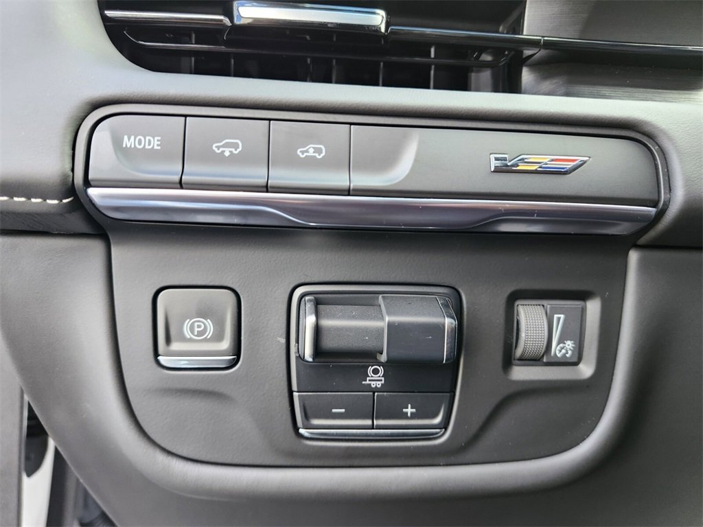 Certified 2024 Cadillac Escalade V image 26
