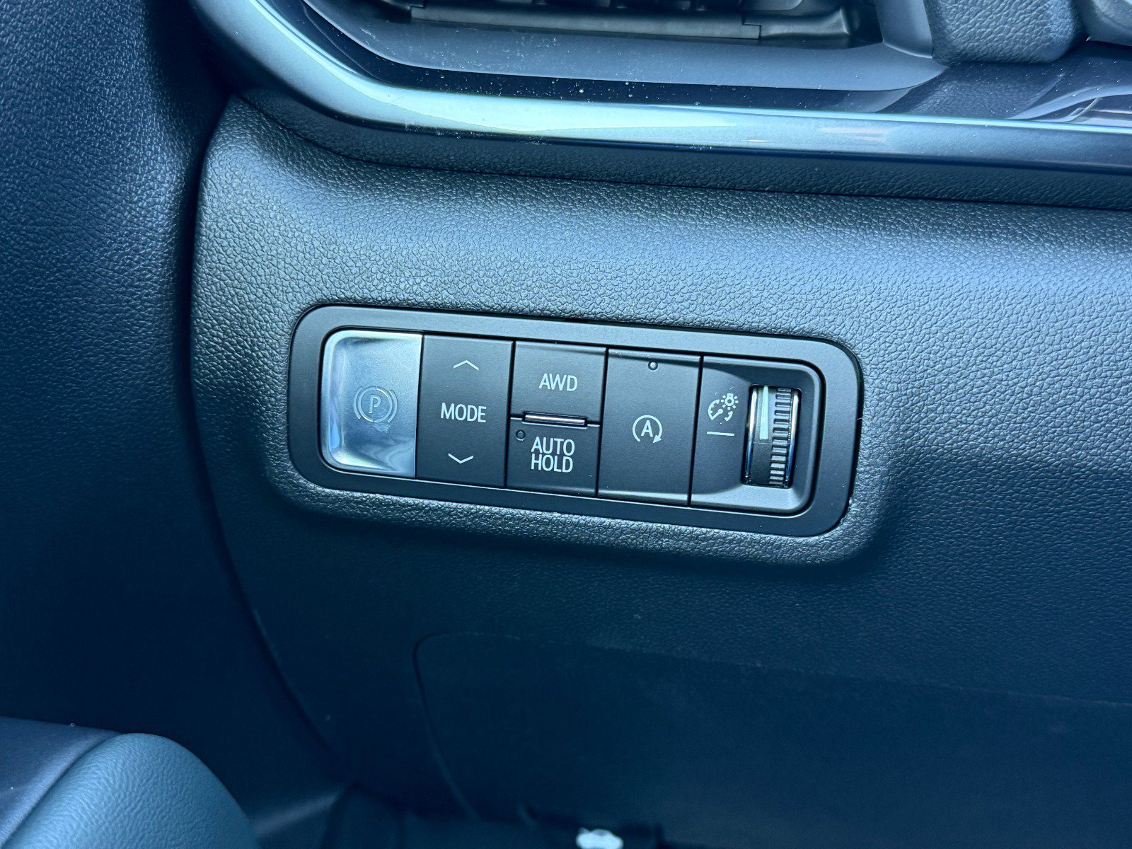 New 2026 GMC Terrain AT4 w/ Convenience Package III image 31