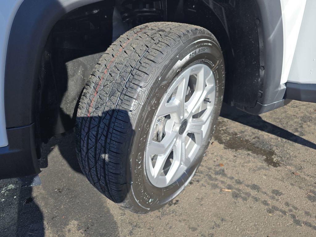 New 2026 Jeep Compass Latitude AWD/4WD image 31