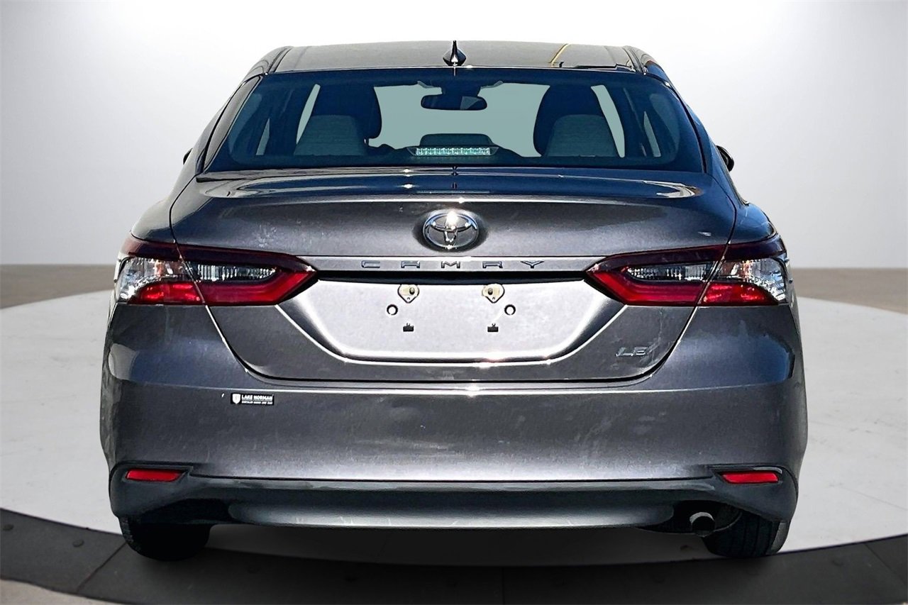 Used 2023 Toyota Camry LE image 8