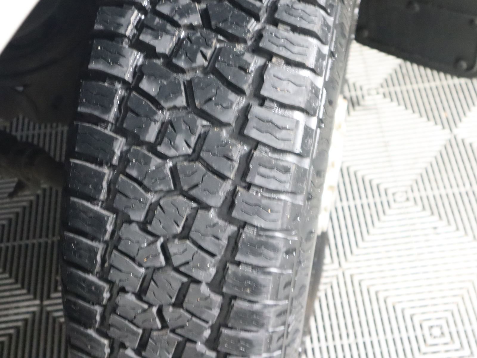 Used 2010 Dodge Ram 2500 Truck Laramie w/ Protection Group AWD/4WD image 23