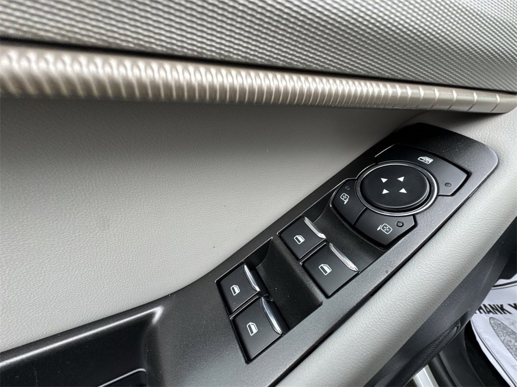 New 2026 Ford Explorer Active w/ Active Comfort Package image 13