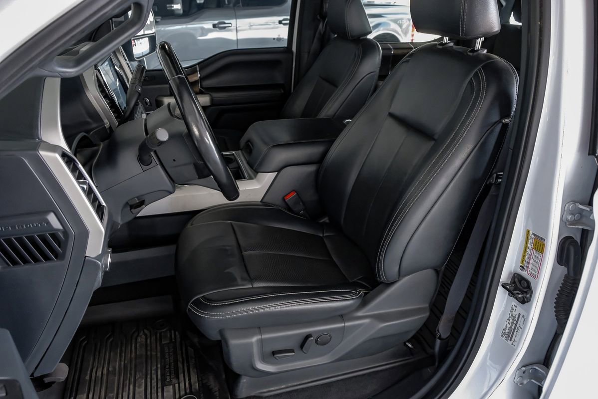 Used 2022 Ford F450 Lariat w/ Chrome Package image 30