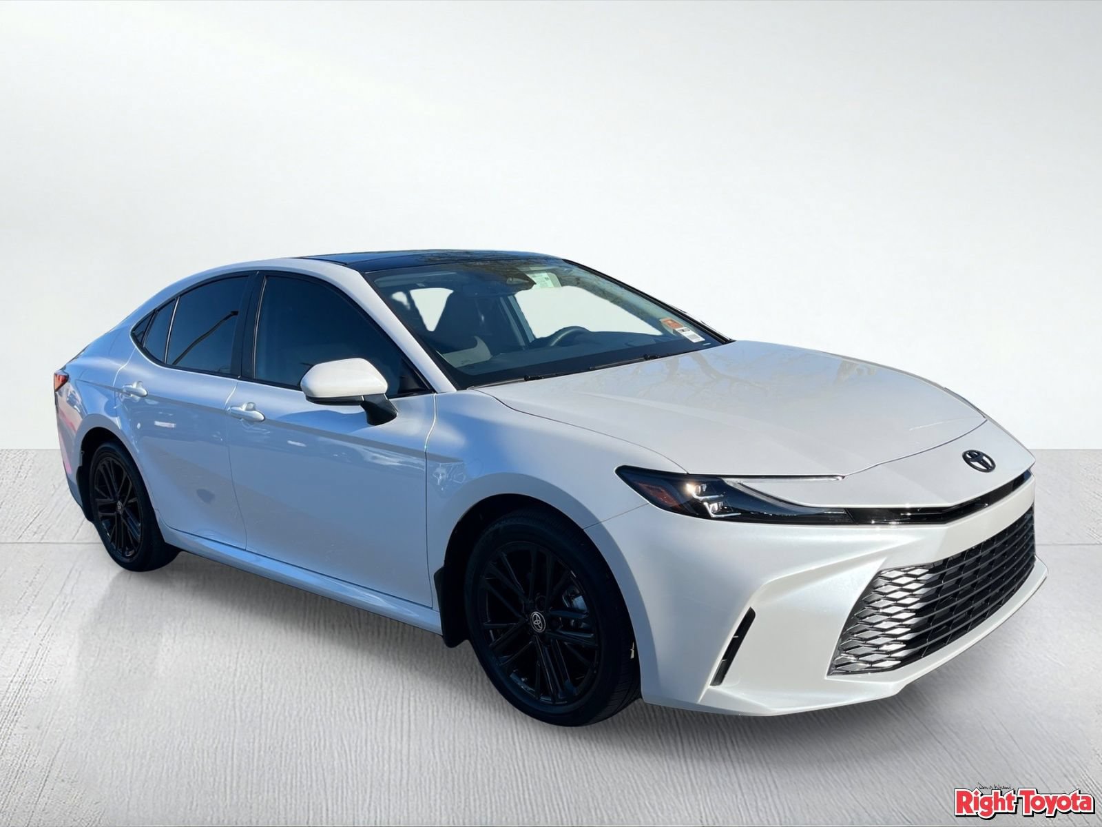 Certified 2025 Toyota Camry XLE w/ Premium Package AWD/4WD image 9
