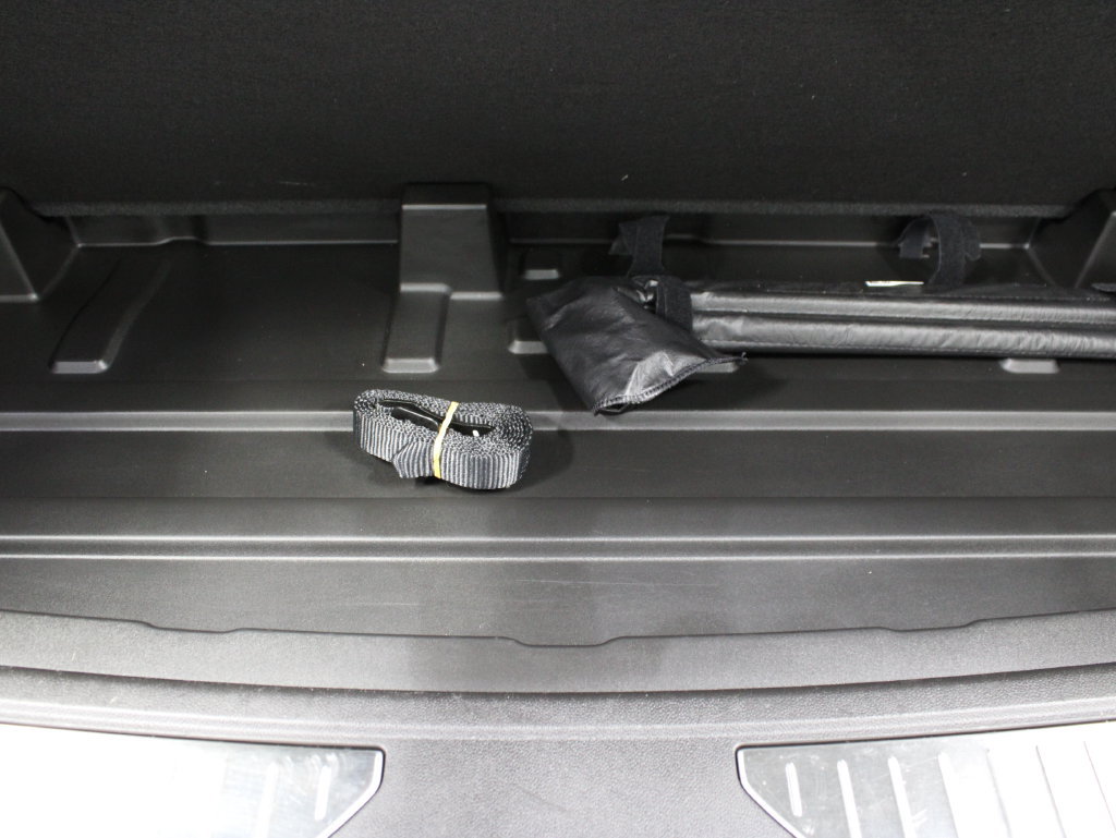 Used 2023 GMC Yukon Denali w/ LPO, Floor Liner Package AWD/4WD image 46