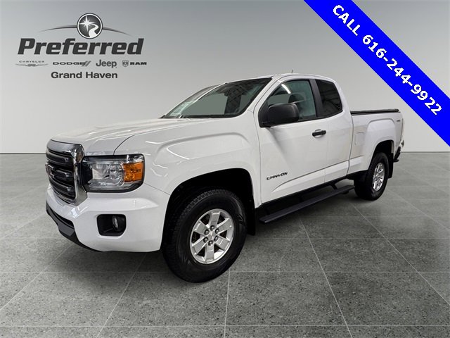 Used 2020 GMC Canyon 4x4 Extended Cab w/ Convenience Package image 2