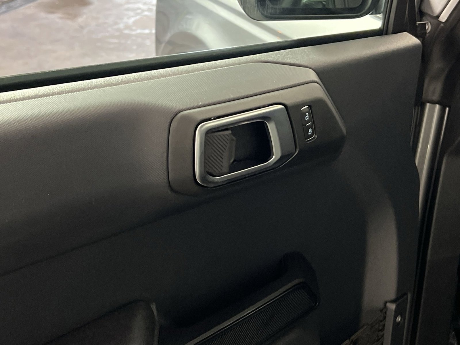 Used 2025 Ford Bronco Big Bend AWD/4WD image 16