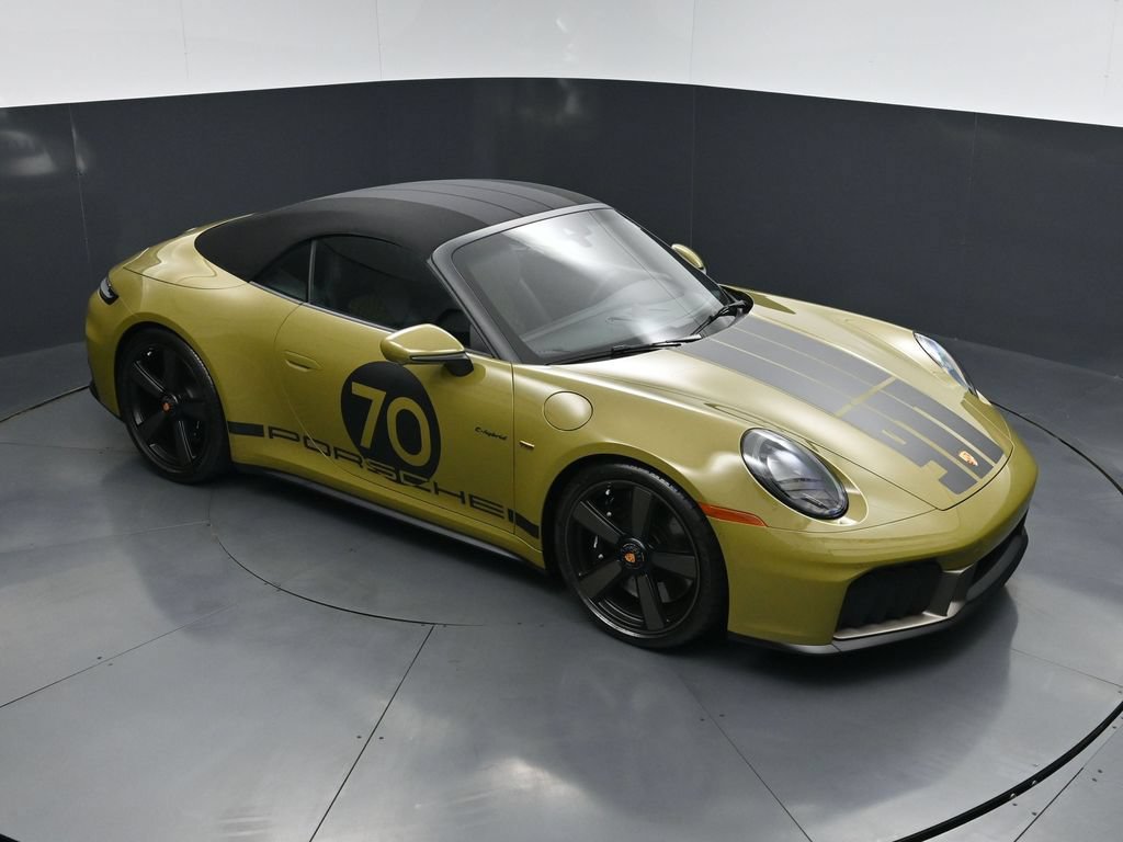 Certified 2026 Porsche 911 GTS RWD image 27