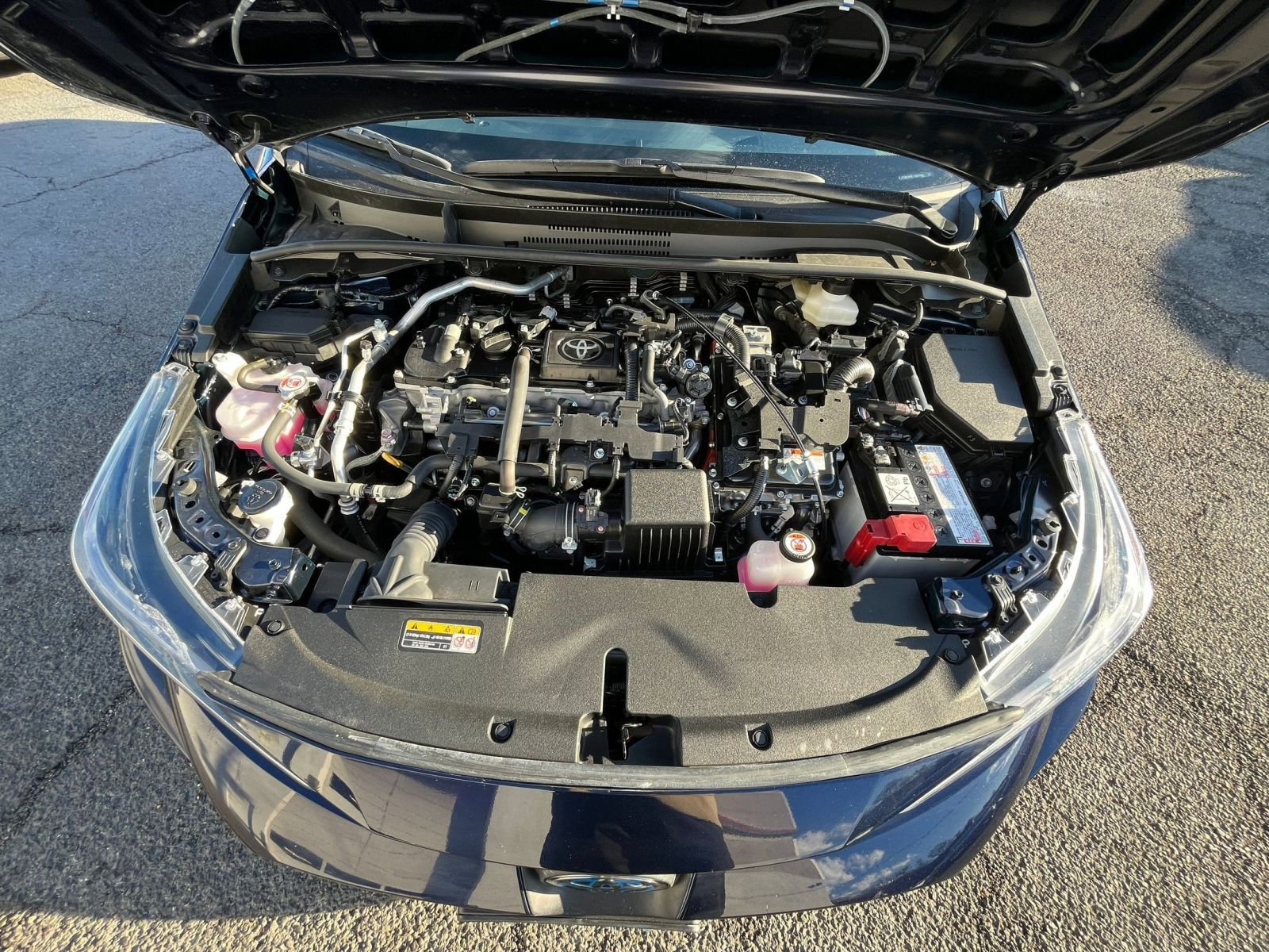 Used 2025 Toyota Corolla LE image 31