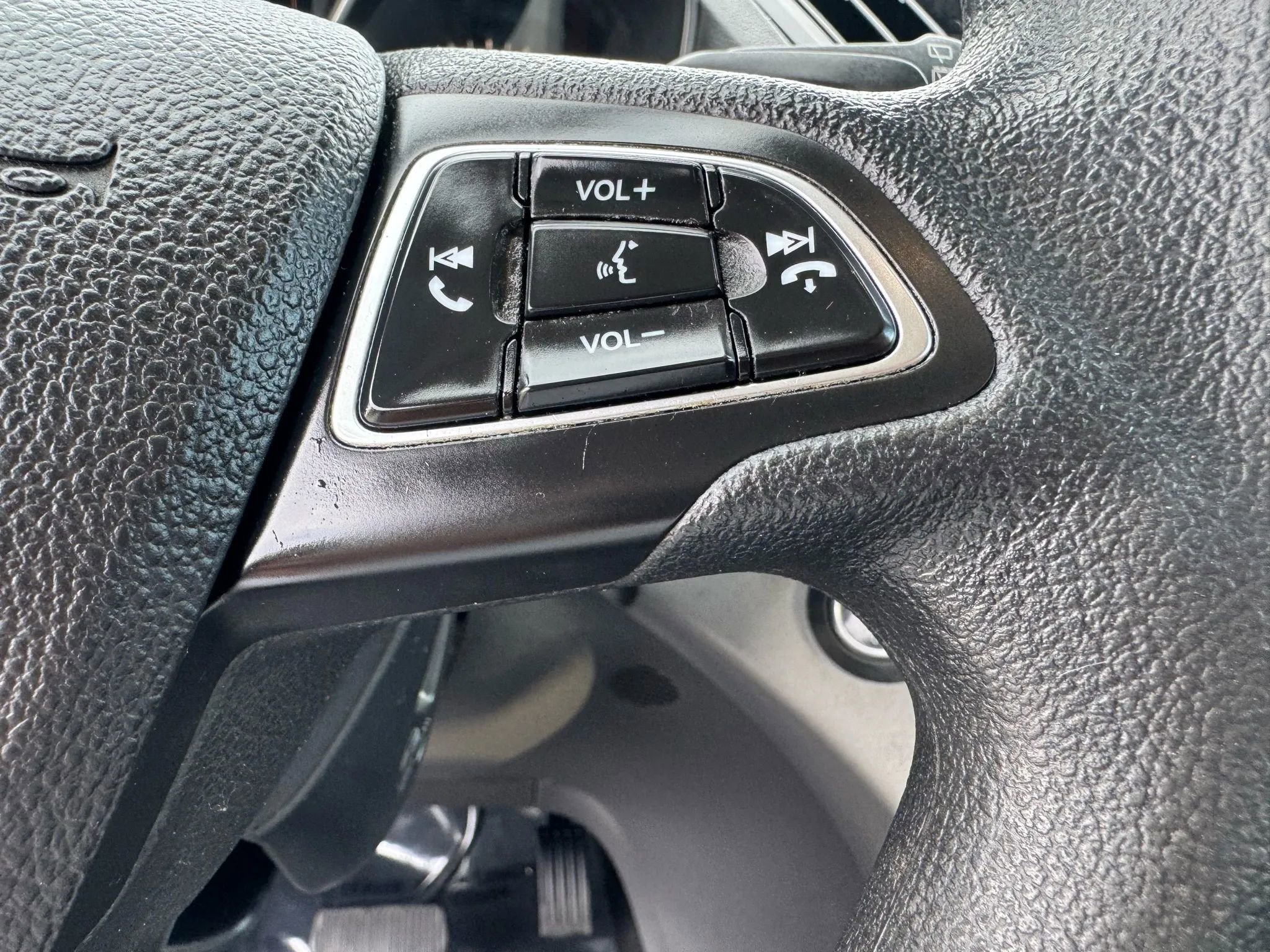 Used 2019 Ford Escape SE AWD/4WD image 16