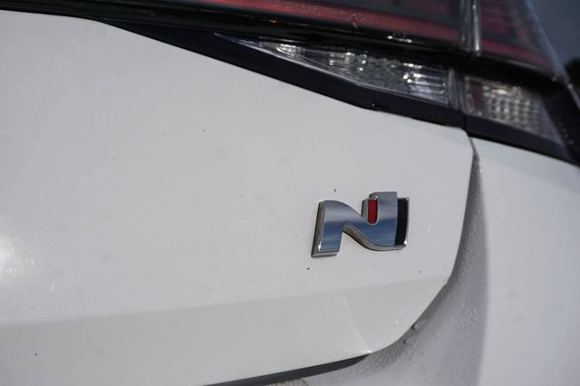 Used 2023 Hyundai Elantra N FWD image 7