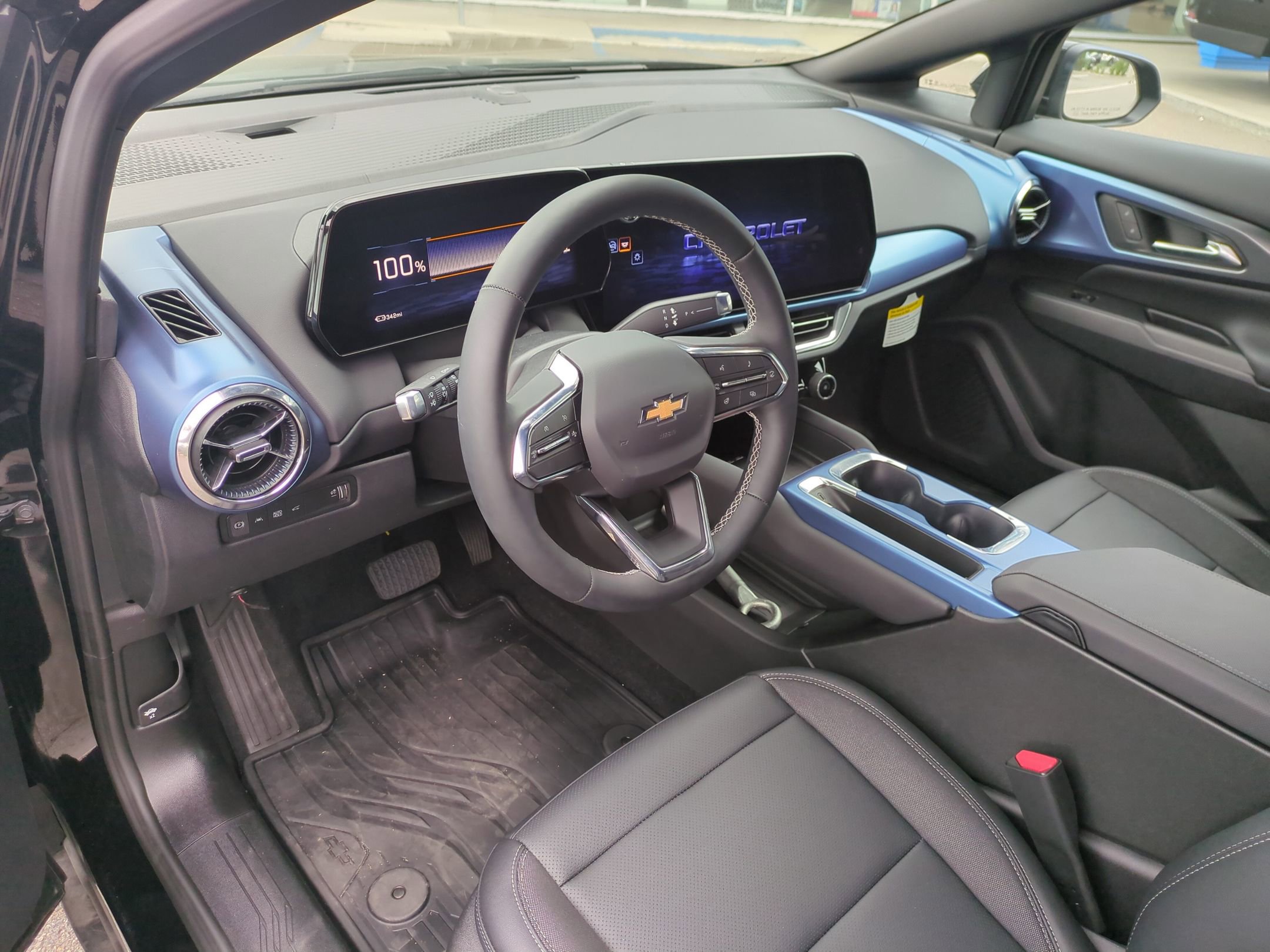 New 2026 Chevrolet Equinox EV LT w/ LPO, All-Weather Mat Package AWD/4WD image 10