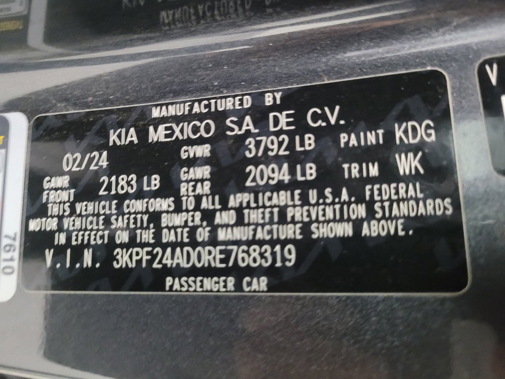 Used 2024 Kia Forte LXS image 33