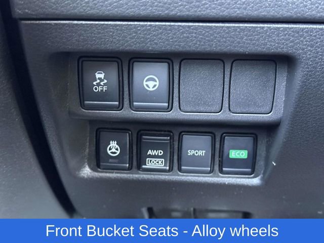 Used 2022 Nissan Rogue Sport SV w/ Technology Package image 14