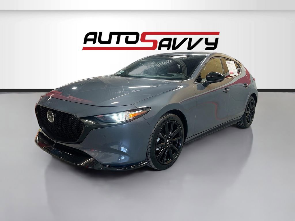 Used 2021 MAZDA MAZDA3 Hatchback w/Premium Plus Pkg image 3
