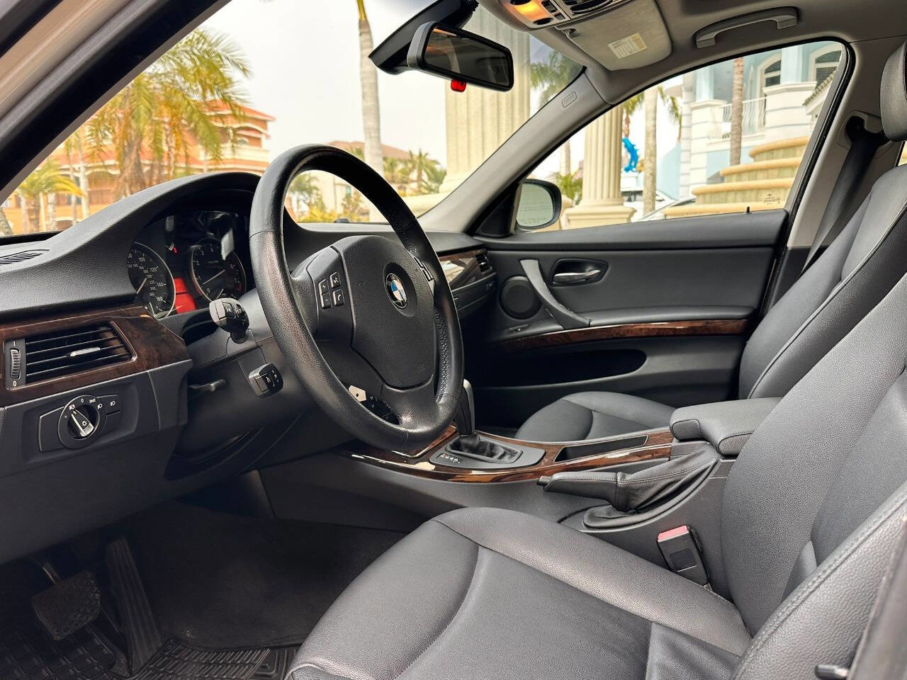 Used 2009 BMW 328i xDrive 328i xDrive AWD 4dr Sedan SULE image 11