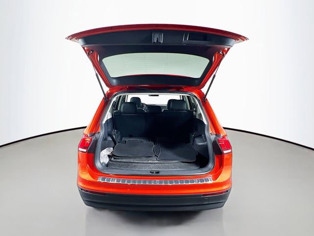 Used 2019 Volkswagen Tiguan SE image 28