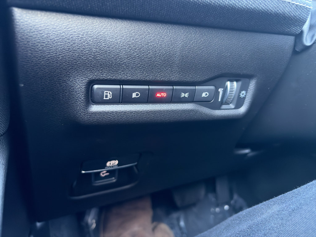 New 2026 Jeep Cherokee Laredo AWD/4WD image 8