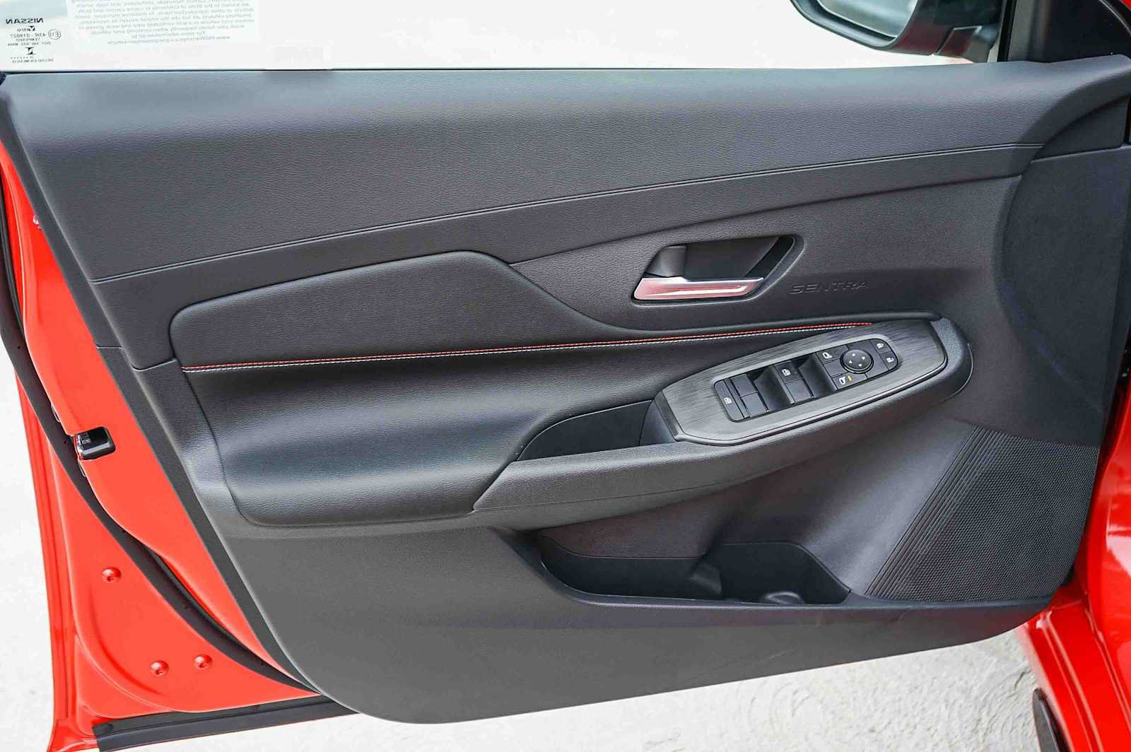 Used 2027 Nissan Sentra SR w/ Floor Mat Package FWD image 21