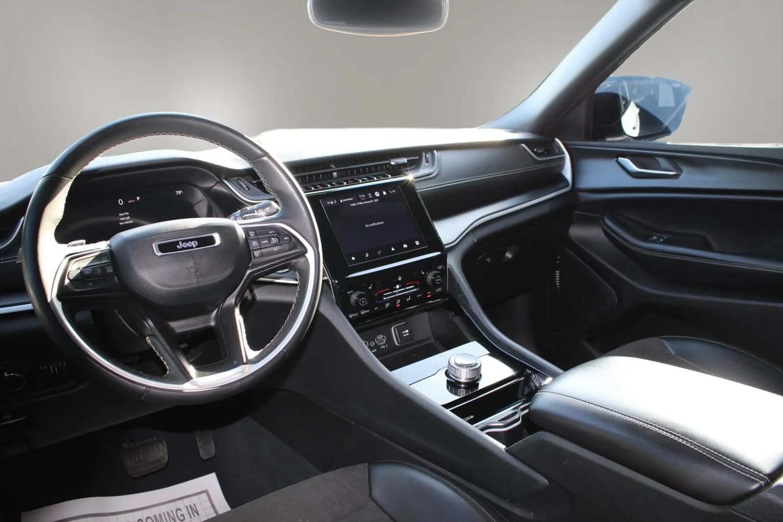 Used 2023 Jeep Grand Cherokee L Laredo RWD image 19
