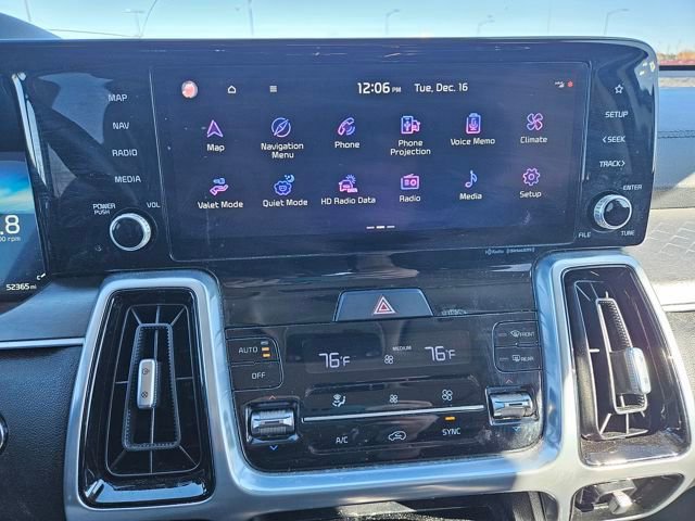 Used 2023 Kia Sorento SX image 18