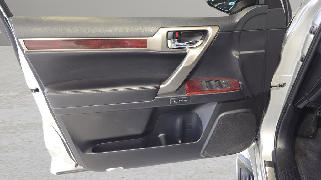 Used 2016 Lexus GX 460 460 image 9