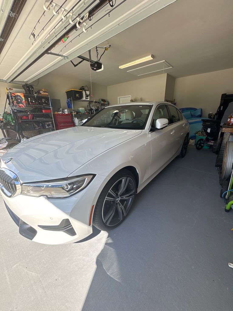 Used 2019 BMW 330i Sedan w/ Premium Package image 24