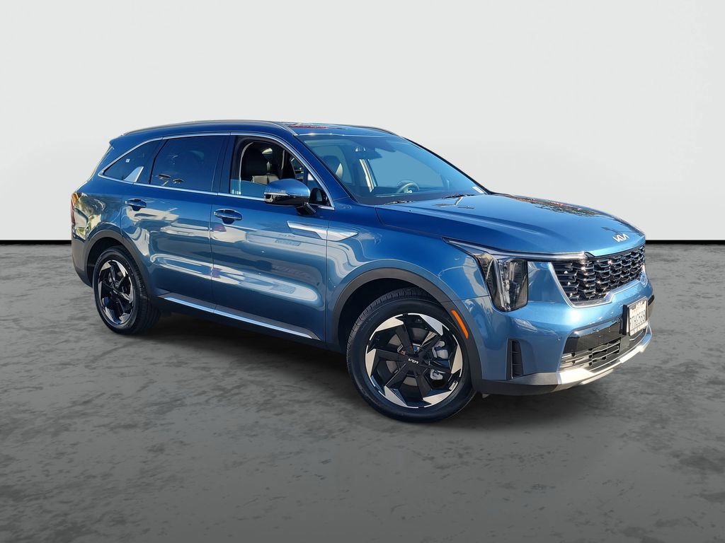 Certified 2025 Kia Sorento EX