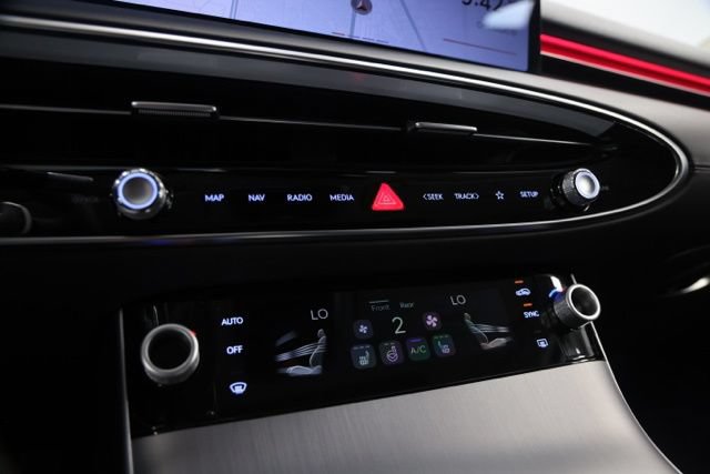 New 2027 Genesis GV70 2.5T Select AWD/4WD image 27