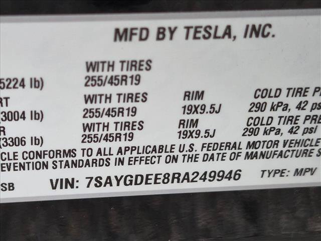Used 2024 Tesla Model Y Long Range AWD/4WD image 23