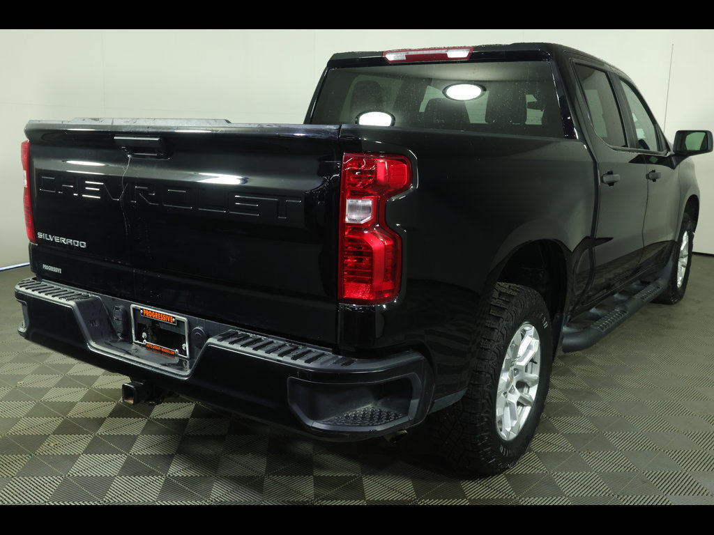 Used 2024 Chevrolet Silverado 1500 W/T w/ WT Value Package AWD/4WD image 11