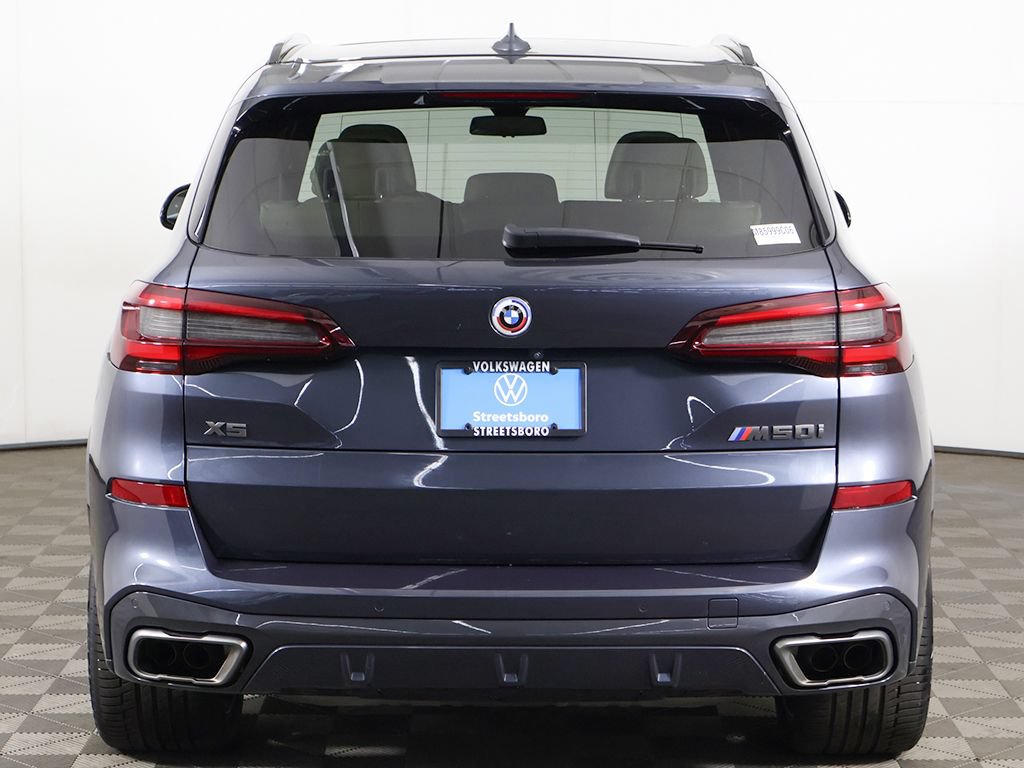 Used 2022 BMW X5 M50i AWD/4WD image 17
