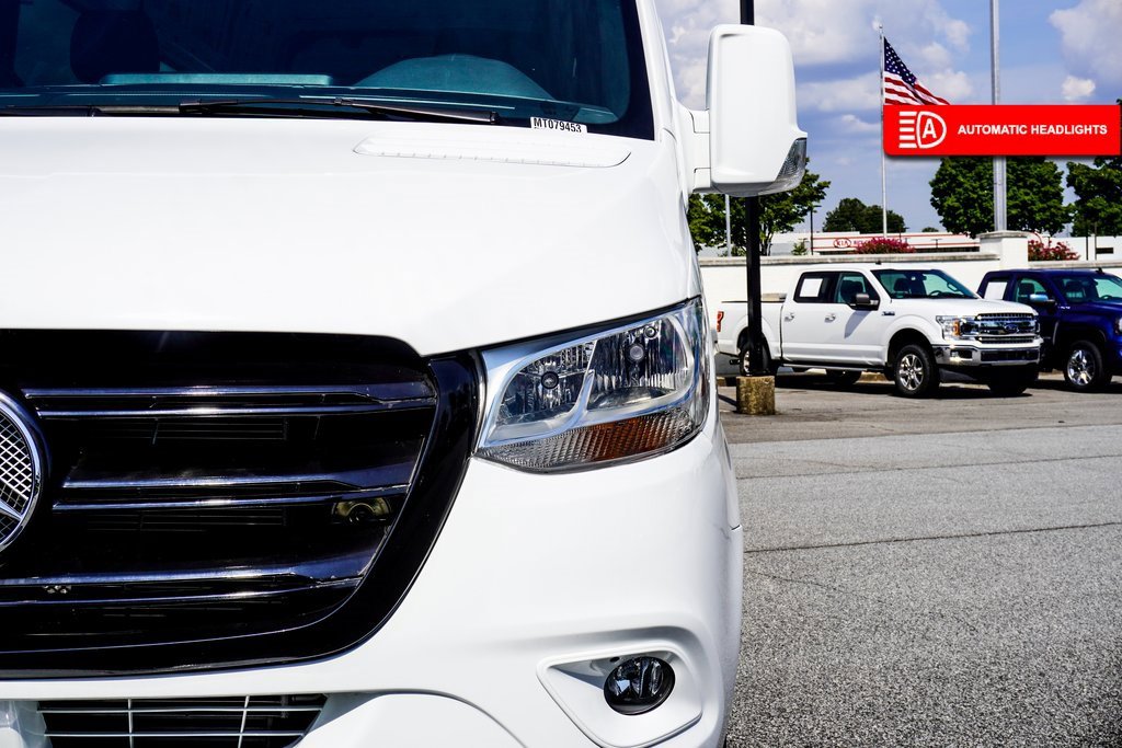 Used 2021 Mercedes-Benz Sprinter 3500 w/ Swivel Seat Package image 15