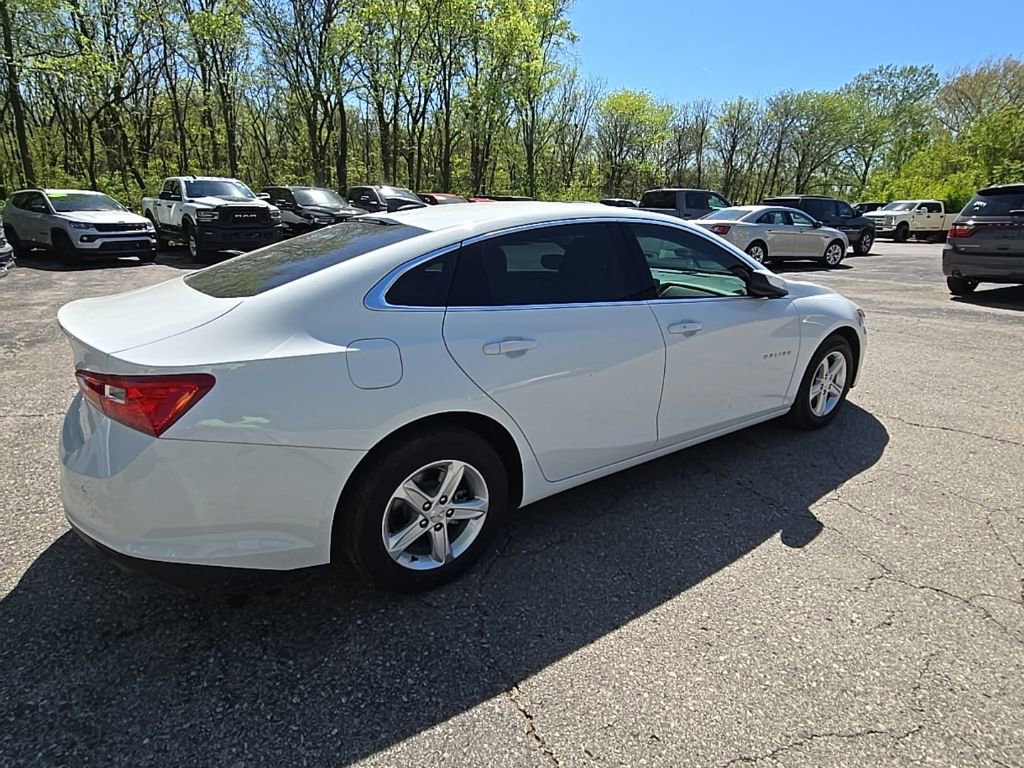Used 2024 Chevrolet Malibu LS FWD image 8