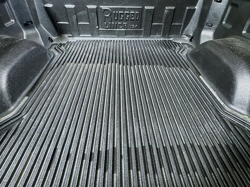 Used 2024 GMC Sierra 1500 SLT image 25