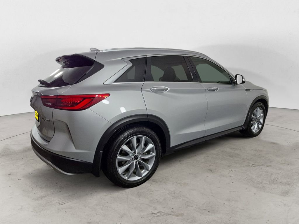 Used 2020 INFINITI QX50 Luxe w/ Cargo Package image 5