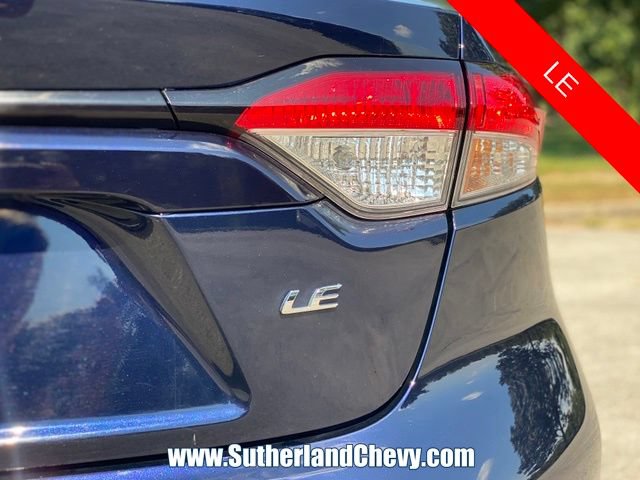 Used 2025 Toyota Corolla LE FWD image 11