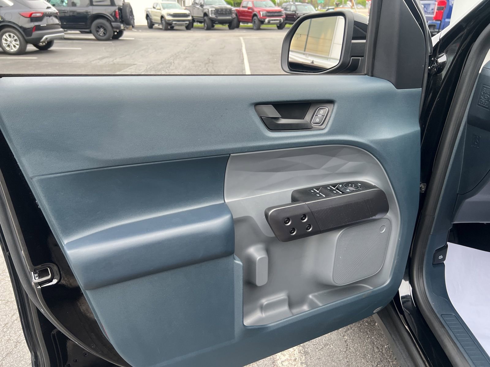 Used 2024 Ford Maverick XLT w/ XLT Luxury Package FWD image 29