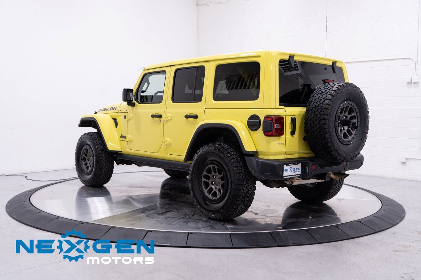 Used 2023 Jeep Wrangler Unlimited Rubicon 392 w/ Xtreme Recon 35" Tire Package image 32