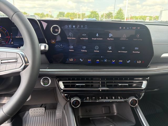 New 2027 Chevrolet Traverse Z71 w/ Driver Confidence Package AWD/4WD image 19