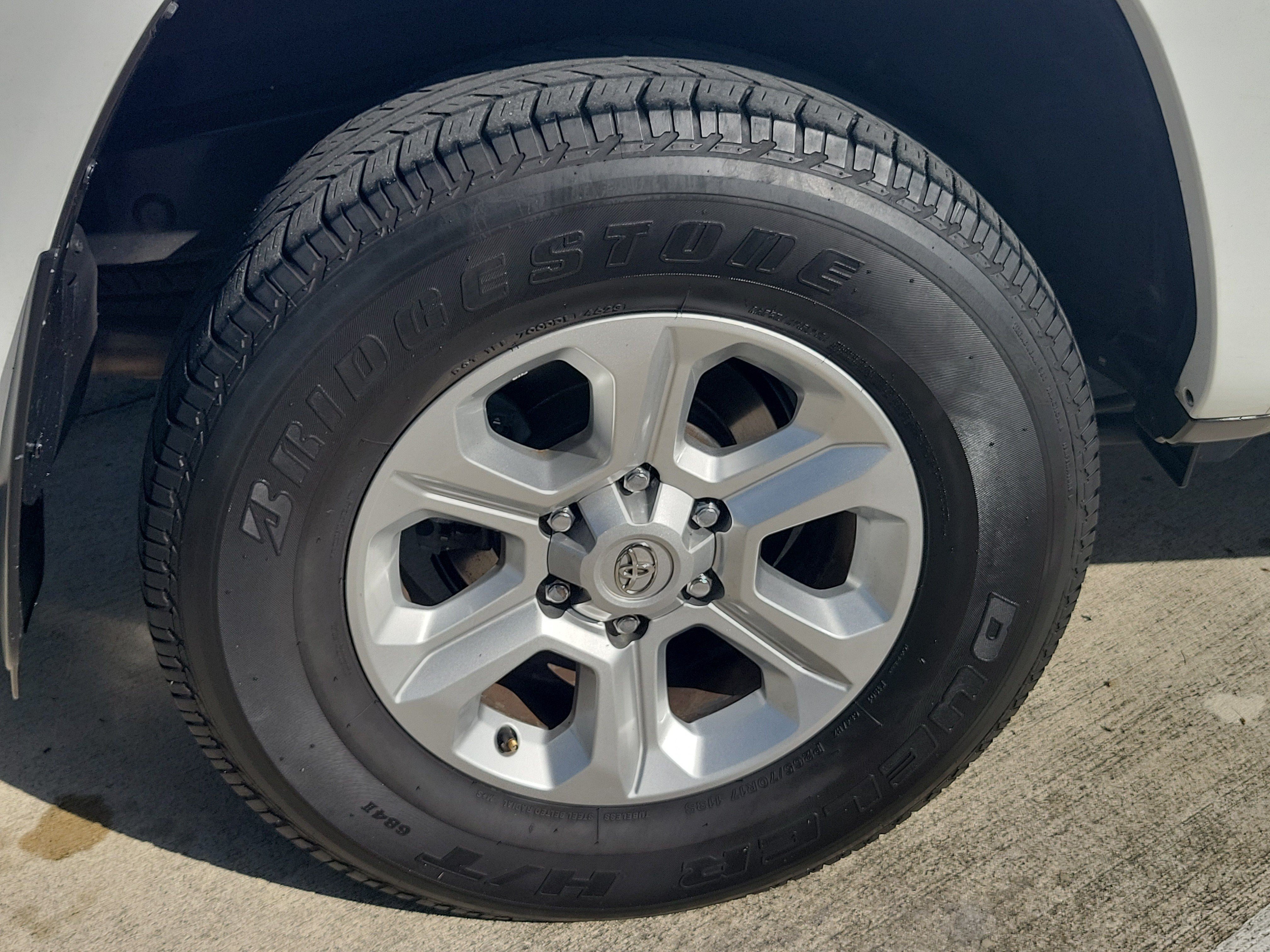 Used 2024 Toyota 4Runner SR5 RWD image 8