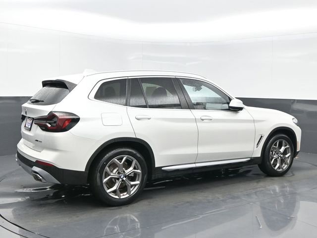 Used 2024 BMW X3 xDrive30i w/ Premium Package w/ZPA image 6