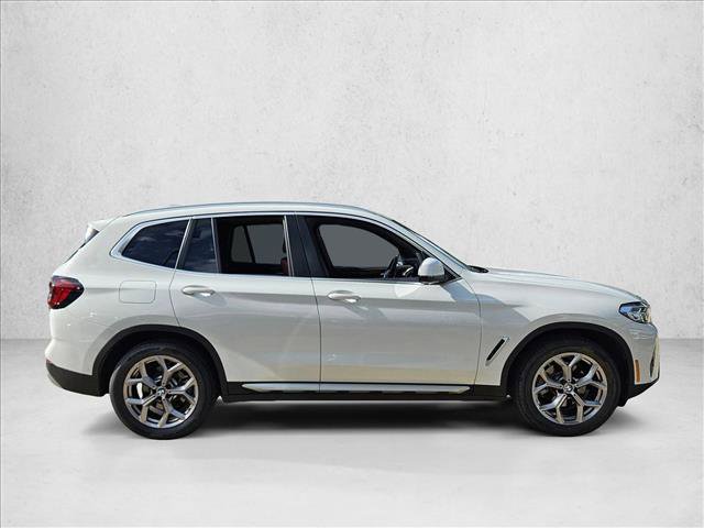 Used 2022 BMW X3 sDrive30i image 4