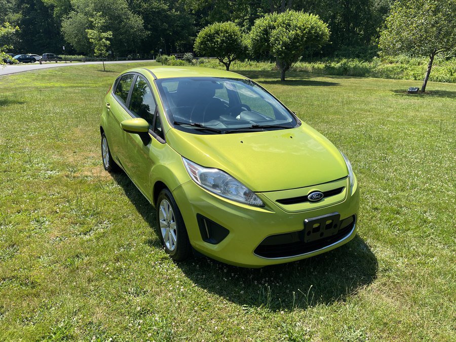 Used 2011 Ford Fiesta SE w/ 202A Rapid Spec Order Code FWD image 3