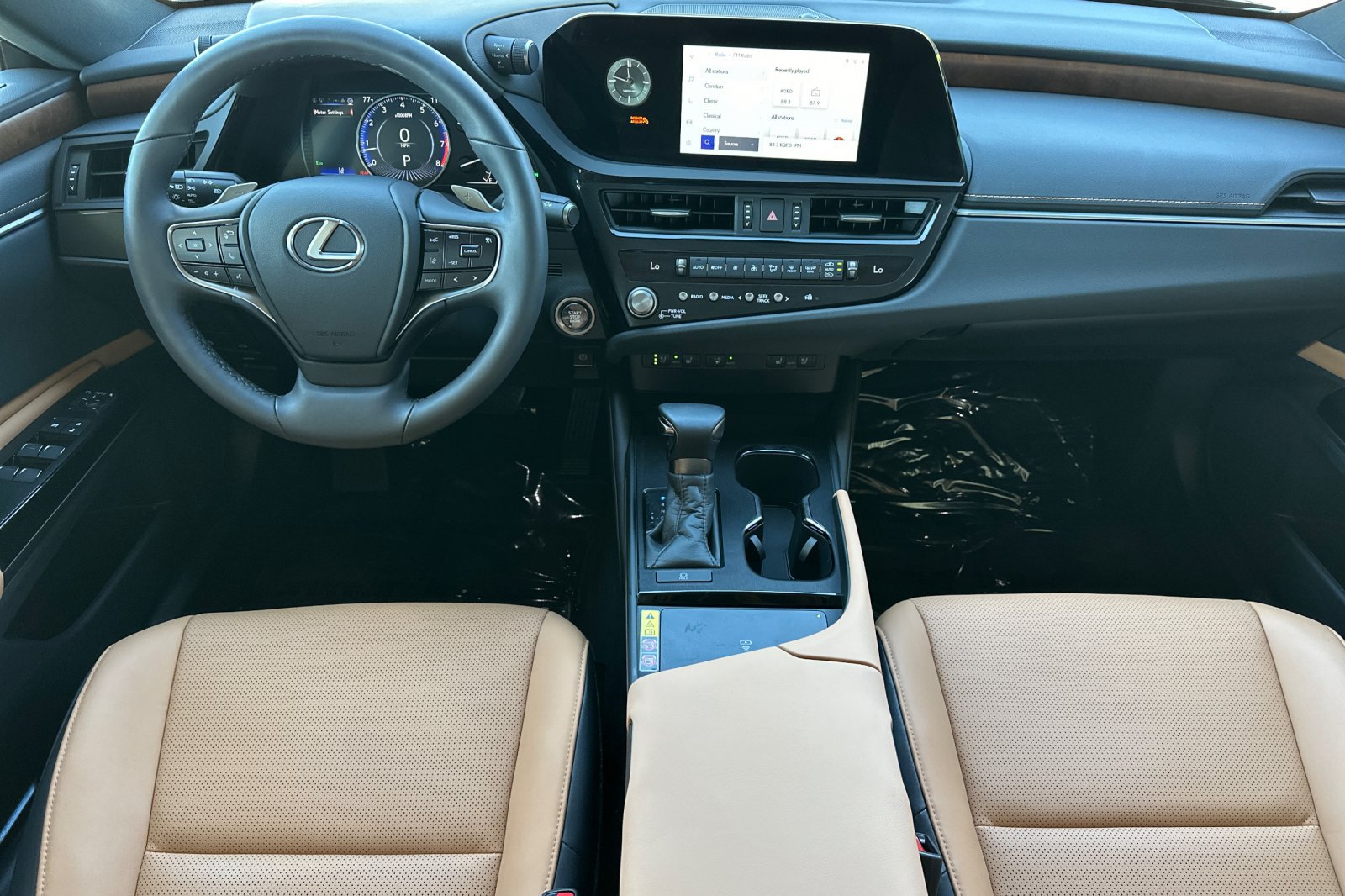 Used 2024 Lexus ES 350 w/ Premium Package FWD image 13