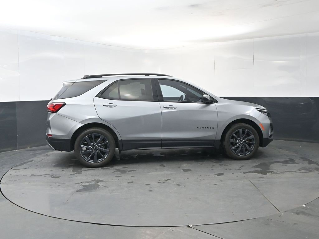 Certified 2024 Chevrolet Equinox RS w/ LPO, Floor Liner Package AWD/4WD image 6