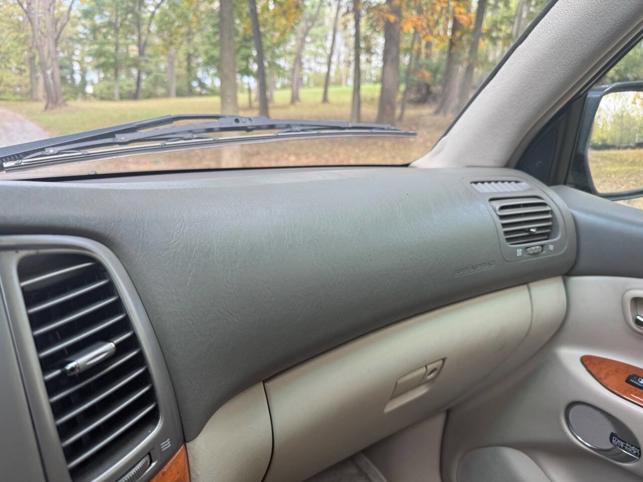 Used 2004 Lexus LX 470 4WD image 61