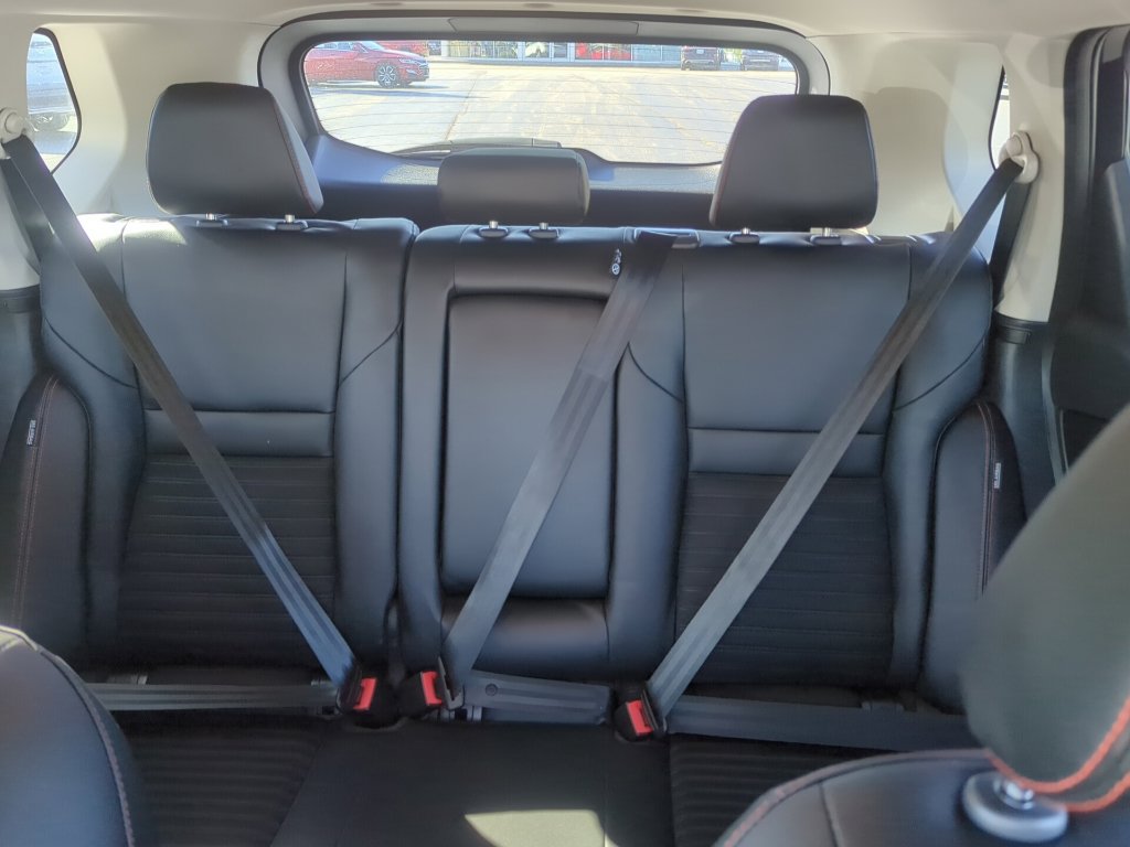 Used 2025 Nissan Rogue SV w/ Rock Creek Premium Package AWD/4WD image 32